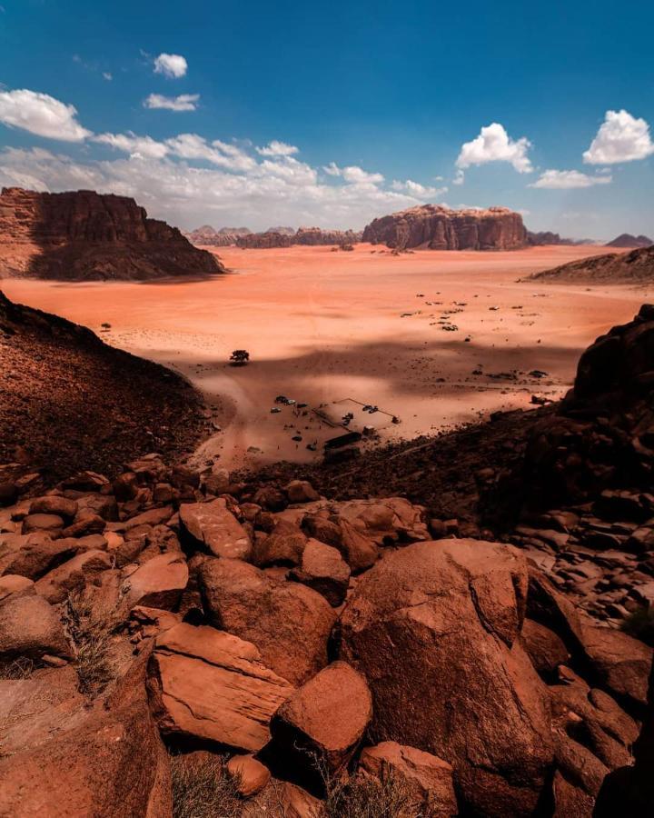 Golden Day Hotel Wadi Rum Exterior photo